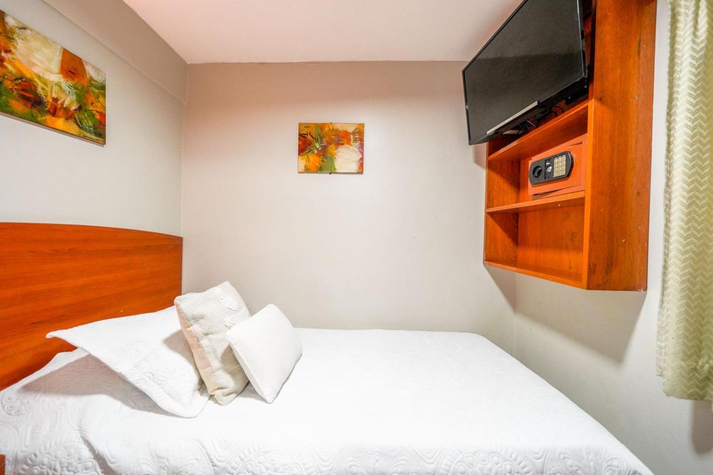 Imperial Inn Hospedaje Turistico 리마 외부 사진